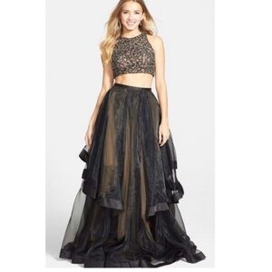 Terani Couture Two-Piece Black/Nude Formal Gown - Size 0